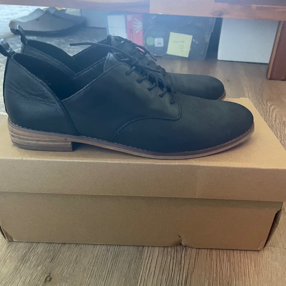 Black Oxford Shoes